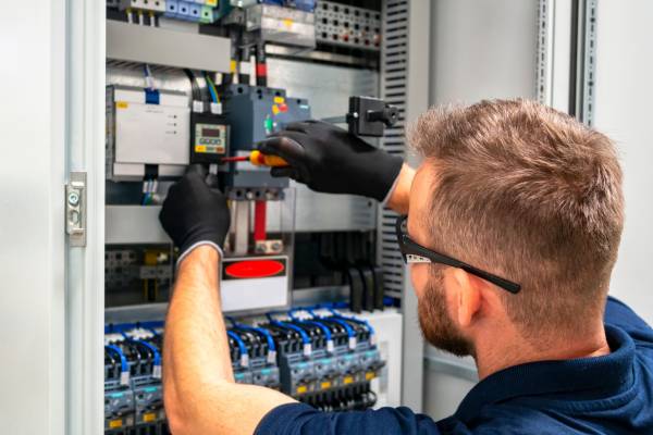 Vokes Electrical Services Chesterfield Professional Electrician Blog Image 001
